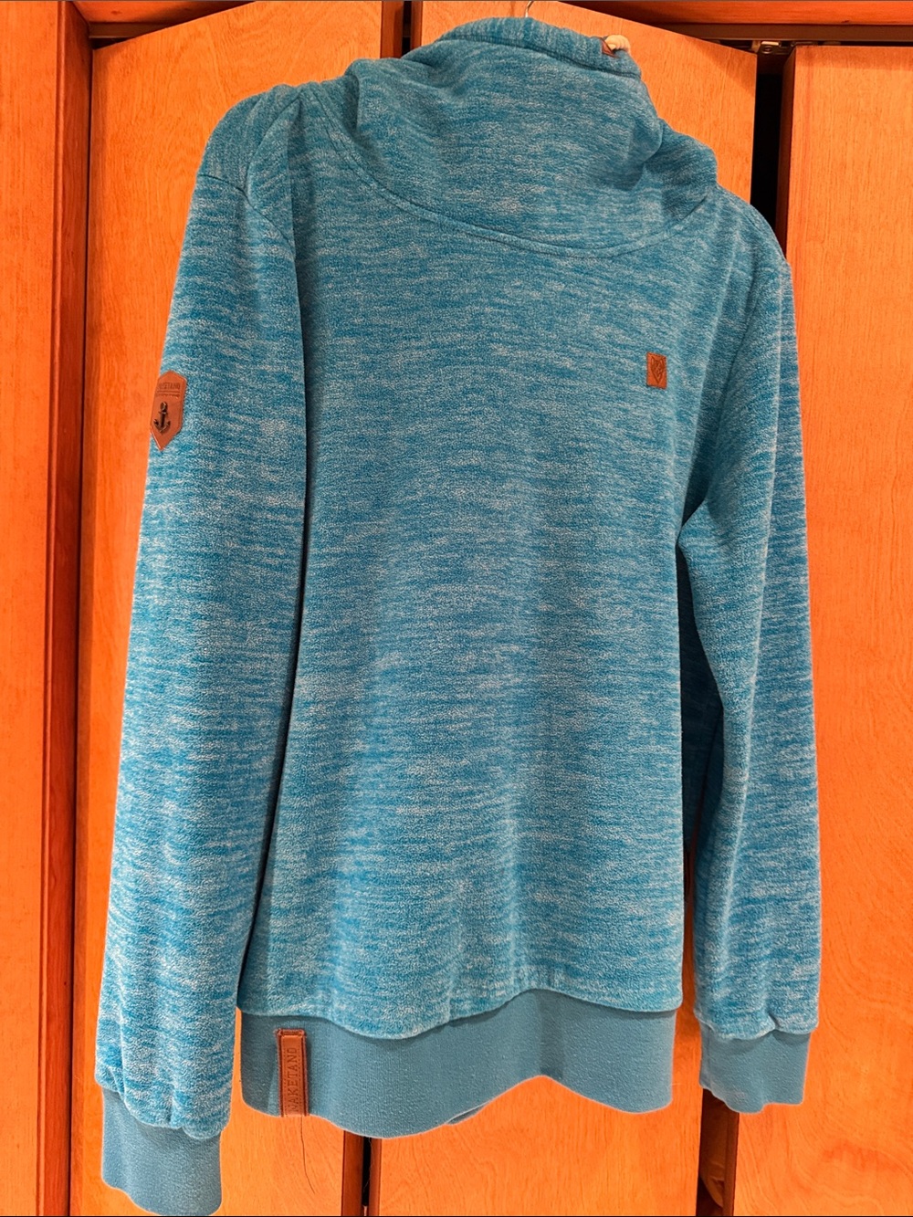 Women’s NAKETANO Fleece Aqua Pullover Sweater with Cowl Neck Hood Large